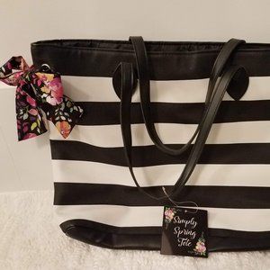 Simply Spring L Tote Black and White Stripes